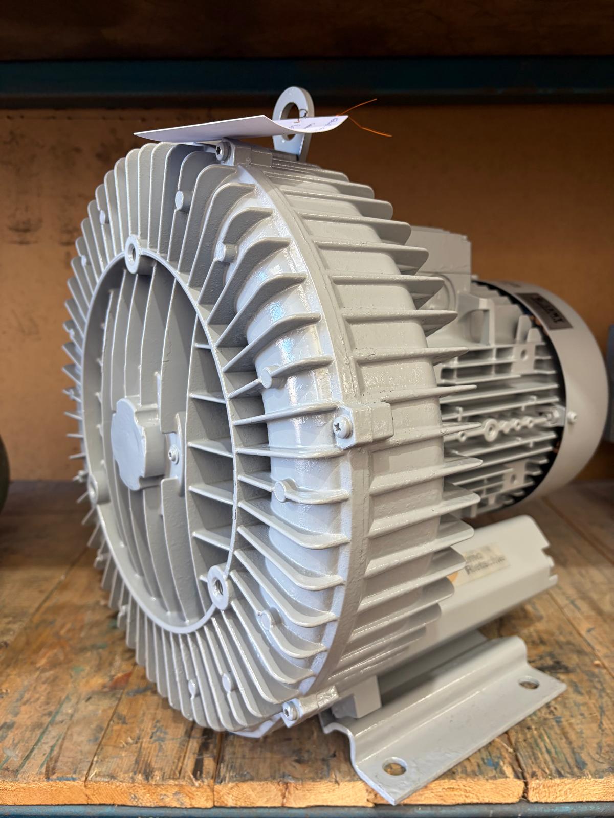 Solent Rewinds side-channel blower